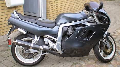Suzuki Gsxr 750 billede 3