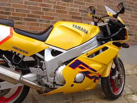 Yamaha FZR 600 RG *US* billede 7