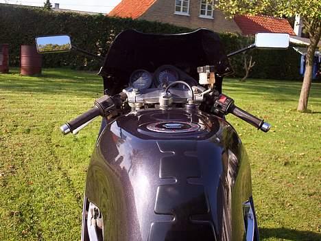 Suzuki GSX-R 400 R (Solgt) billede 5