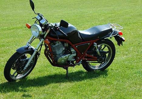 Yamaha SRX600 billede 5