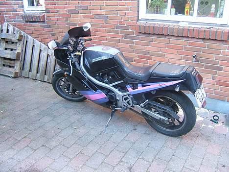 Suzuki Gsx 400 x Tilsalg billede 2