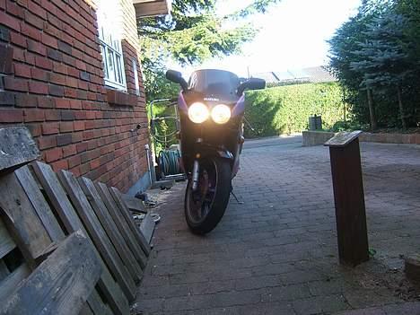 Suzuki Gsx 400 x Tilsalg billede 4