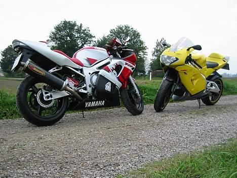 Aprilia RSV 1000R Factory - Head 2 head med kæresten´s R6. billede 5