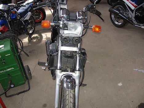 Honda VF 500 C - der er kommet nyt lygteglas på billede 2