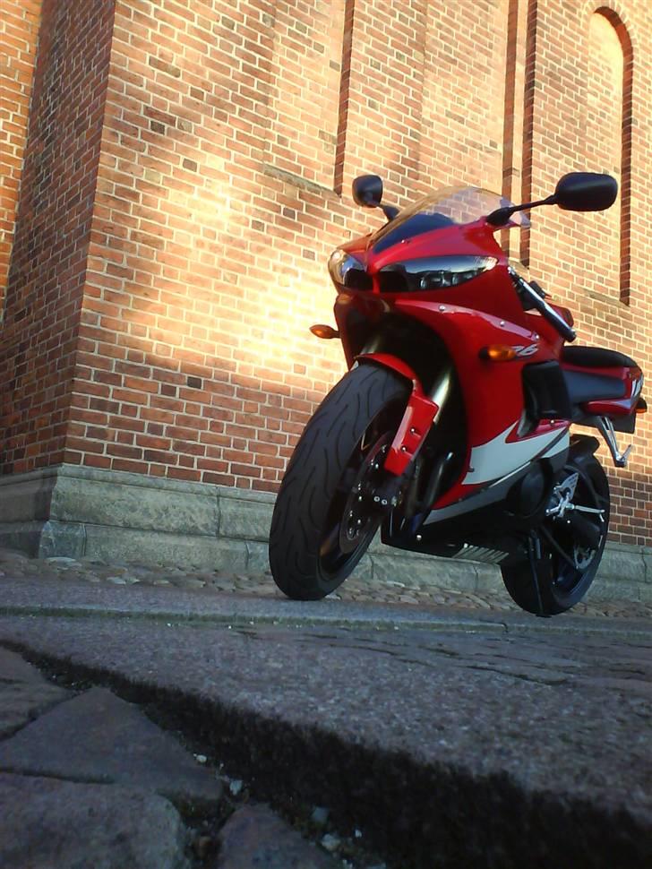 Yamaha R6 SOLGT billede 1