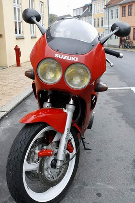 Suzuki GSX-R 250 'SOLGT' billede 2