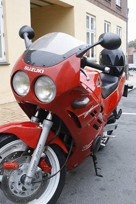 Suzuki GSX-R 250 'SOLGT' billede 4