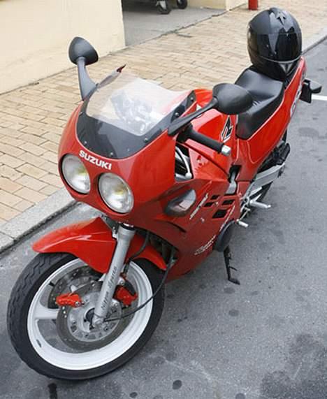 Suzuki GSX-R 250 'SOLGT' billede 5