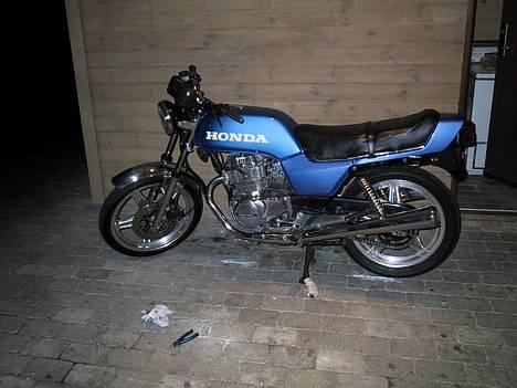 Honda cb 250 billede 4