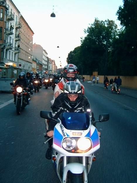 Suzuki GSX-R750W billede 6