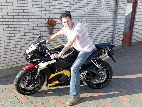 Yamaha R6 Rossi billede 4