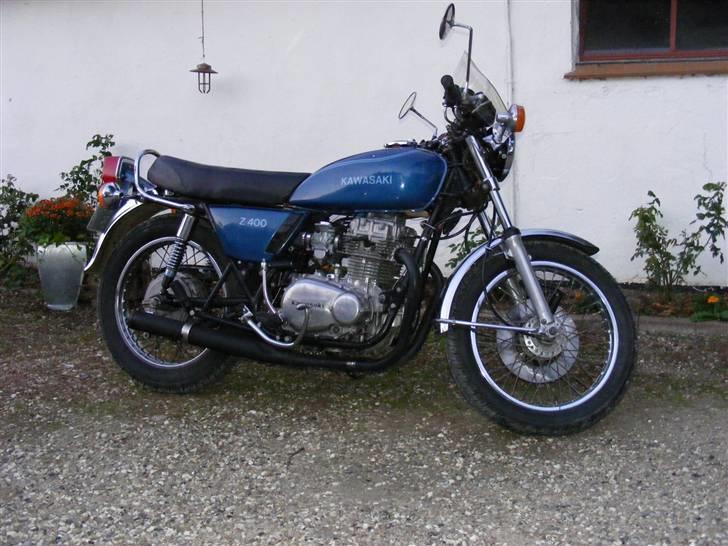 Kawasaki Z400 D4/B1 billede 1