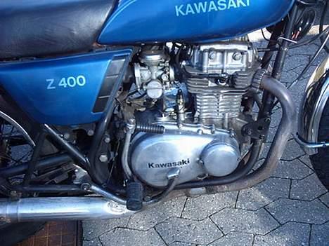 Kawasaki Z400 D4/B1 billede 4