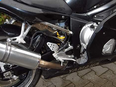 Yamaha yzf r6 solgt billede 7