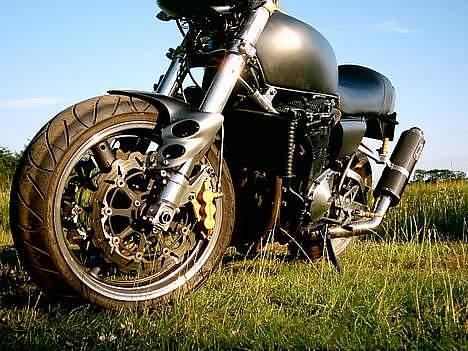 Suzuki GS 750 Streetfighter billede 4