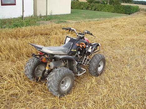 Husqvarna ATV billede 2