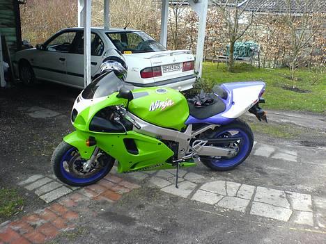 Kawasaki ZX7R SOLGT billede 1