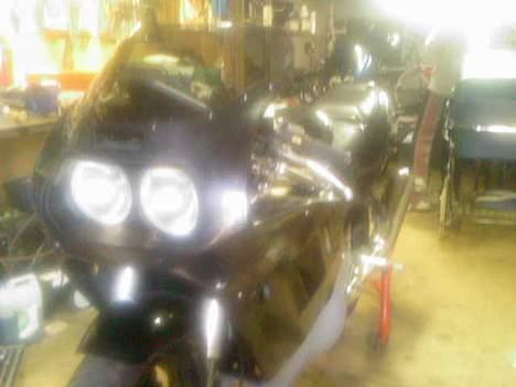 Suzuki GSXR 1100 **SOLGT** billede 1