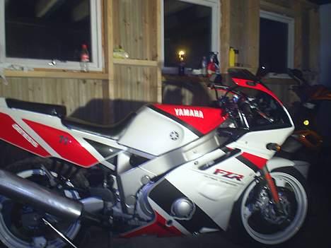 Yamaha fzr 600 genesis billede 2