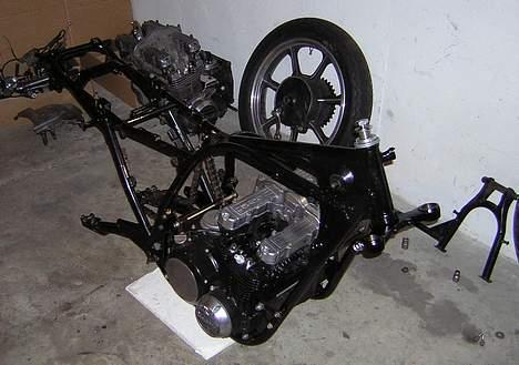 Kawasaki Z 650 B-2 - For Satan et arbejde det var... Men det værd! billede 8