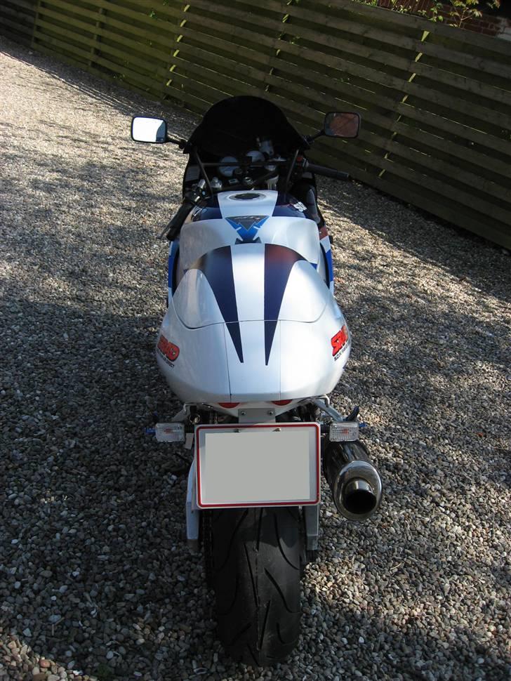 Suzuki gsxr 600 SOLGT billede 2