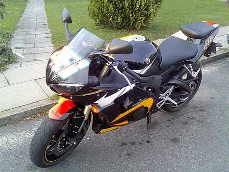 Yamaha *solgt*r46 rossi billede 3