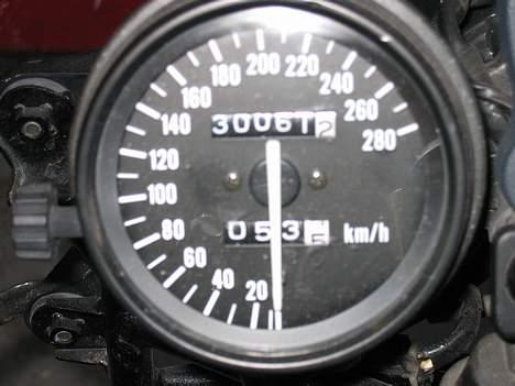 Kawasaki zxr 750 H2 - Nu har hun kørt 10000 mere end sidste sæson billede 15