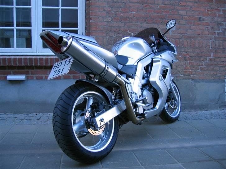 Suzuki SV 650S - Solgt - Billlede taget 10/7-07 billede 3