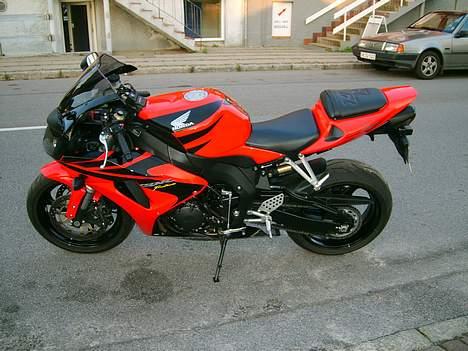 Honda cbr1000rr billede 3