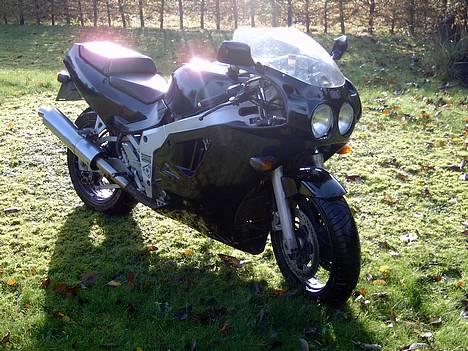 Kawasaki ZXR 750 - Sidste nye billeder 11/11-06 billede 1