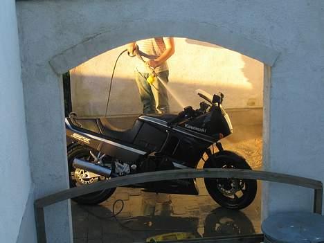 Kawasaki GPX 600 R billede 3