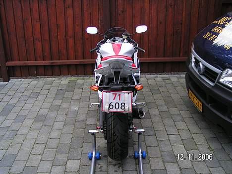 Yamaha YZF R6 billede 5