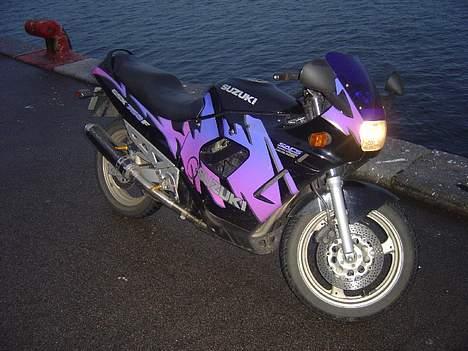 Suzuki GSX750F (SOLGT) - guld fodhvilere fra Sbfiberdesign... billede 12