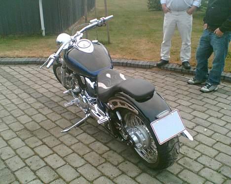 Yamaha Dragstar 1100 - Det er nu en Lækker Maskine billede 3