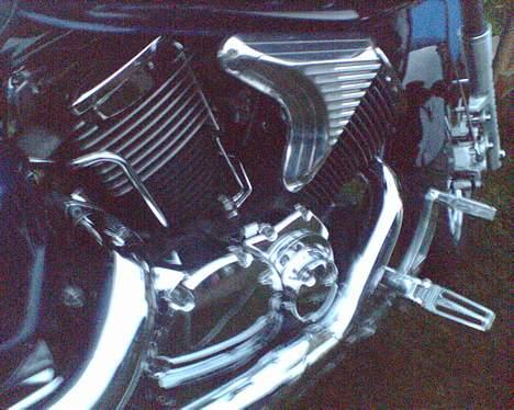 Yamaha Dragstar 1100 - Det er nu en Lækker Maskine billede 8