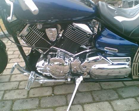 Yamaha Dragstar 1100 - Det er nu en Lækker Maskine billede 9