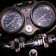 Suzuki GT 380 Solgt