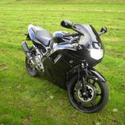 Honda CBR600 F2