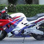 Honda CBR 600 F3