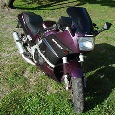 Kawasaki GPZ600R - Solgt
