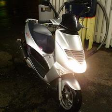 Aprilia Leonardo 150 Bi-xenon