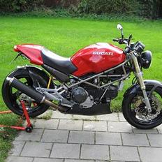 Ducati Monster 900 - Solgt