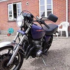 Kawasaki z650