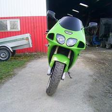 Kawasaki ZX-7R