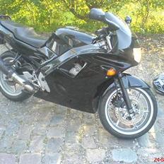 Honda cbr 600 f2 (SOLGT)