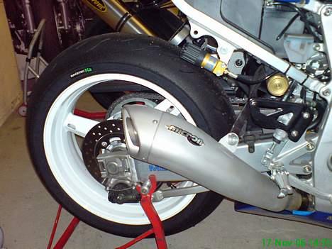 Suzuki gsx 600 r billede 3