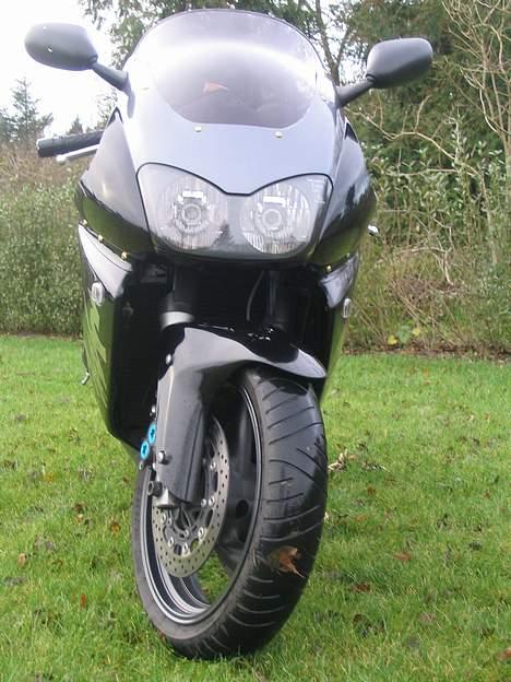 Yamaha yzf 1000 r thunderace billede 2