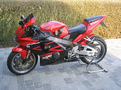 Honda fireblade SOLGT billede 2