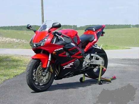 Honda fireblade SOLGT billede 4