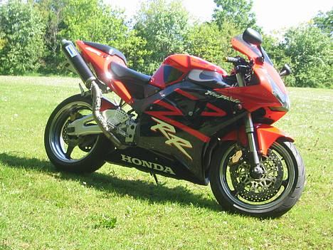 Honda fireblade SOLGT billede 9